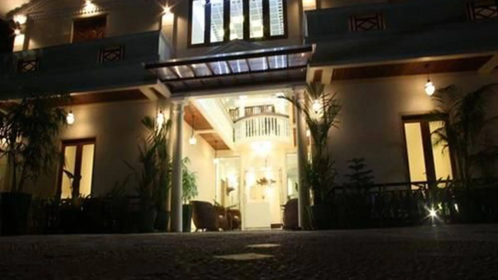***  Ambassador Hill Hotel Yangon Myanmar